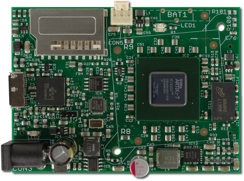 Oberseite des ZTEX USB-FPGA Moduls 2.18 with Artix 7 XC7A200T, DDR3 SDRAM and FX3 USB 3.0 controller