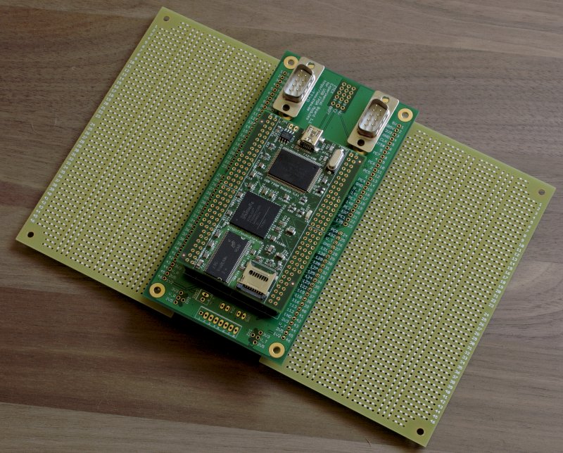 Spartan 6 USB-FPGA-Modul 1.11 mit Experimentierboard und zwei Erweiterungsboards